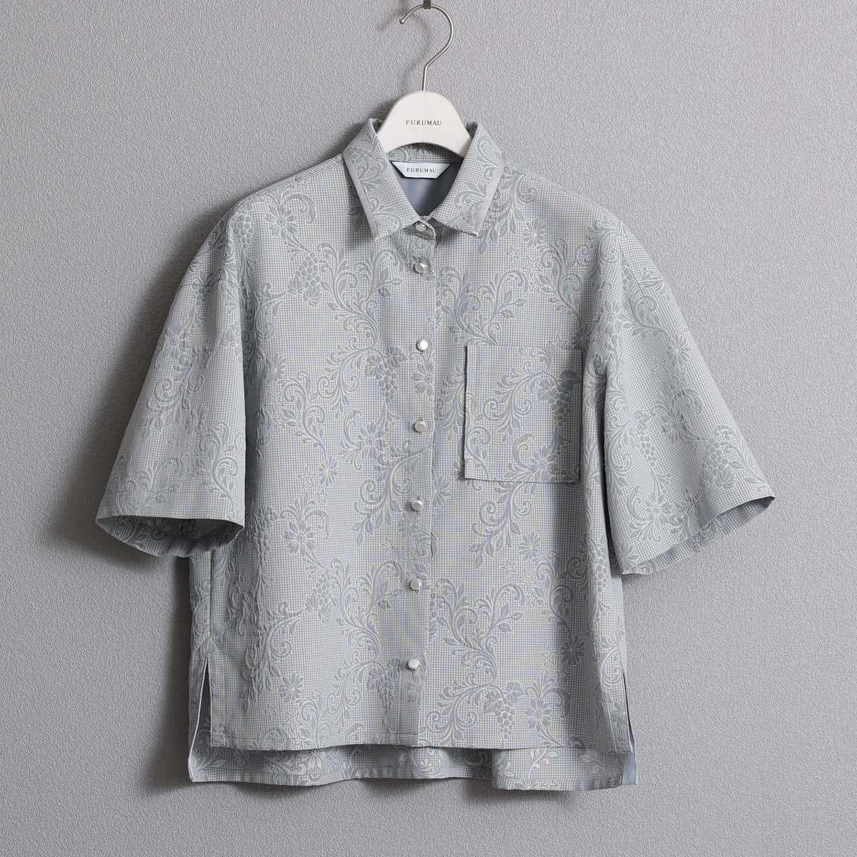 C-BL-83 Robin flower blouse WHITE
