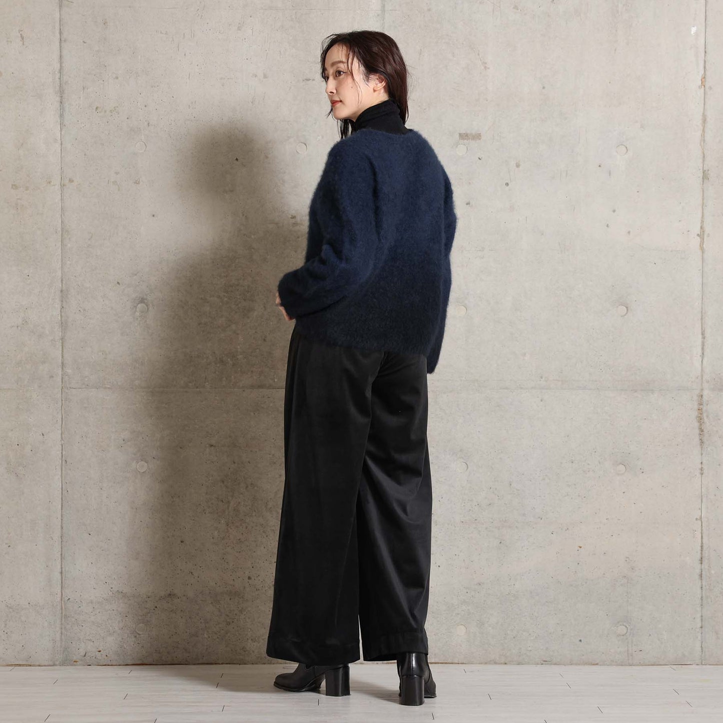 2026AW【10月下旬お届け予定】 F-KN-07「Pure Feather cashmere」V-neck cardigan【全4色】