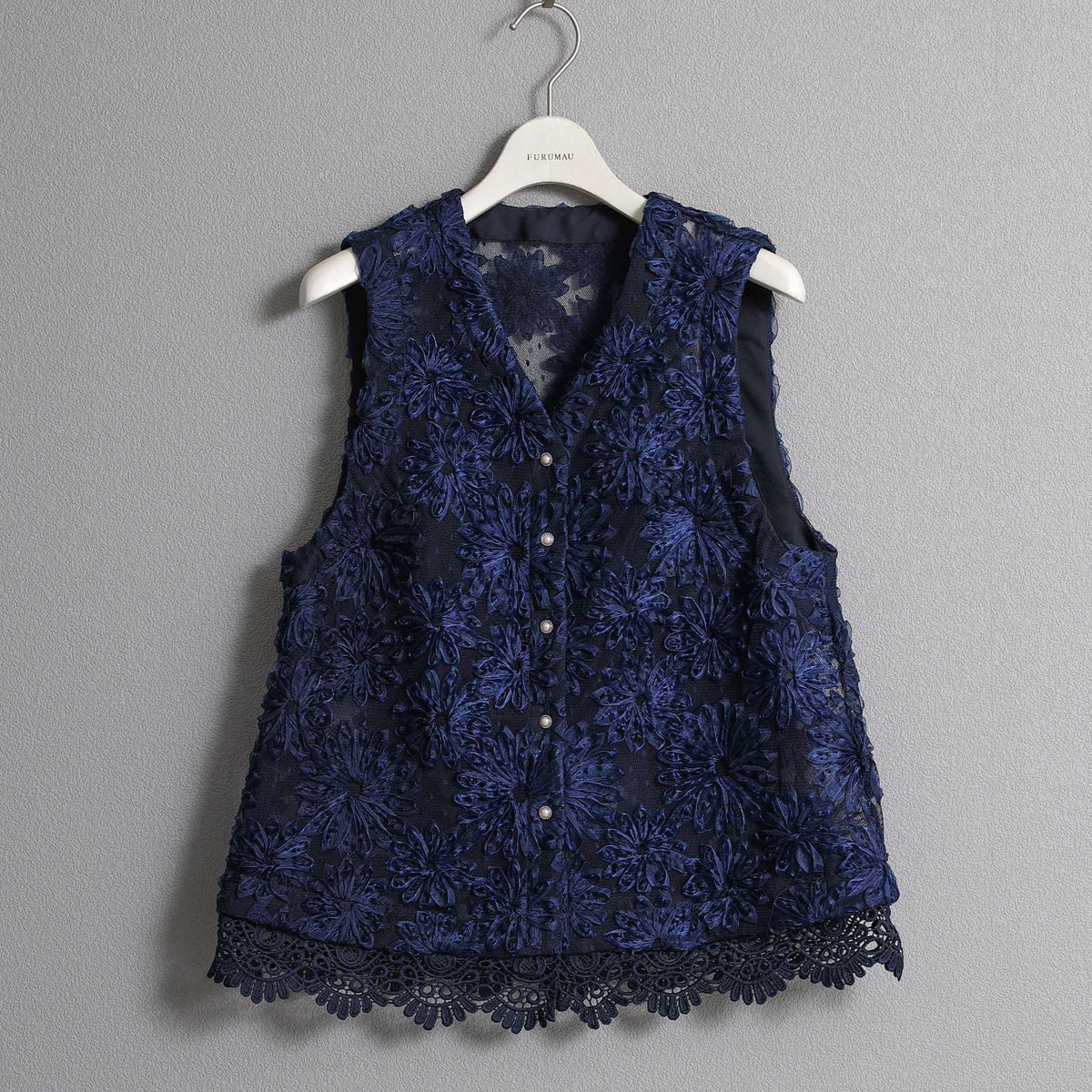 C-BL-83 Robin flower blouse WHITE