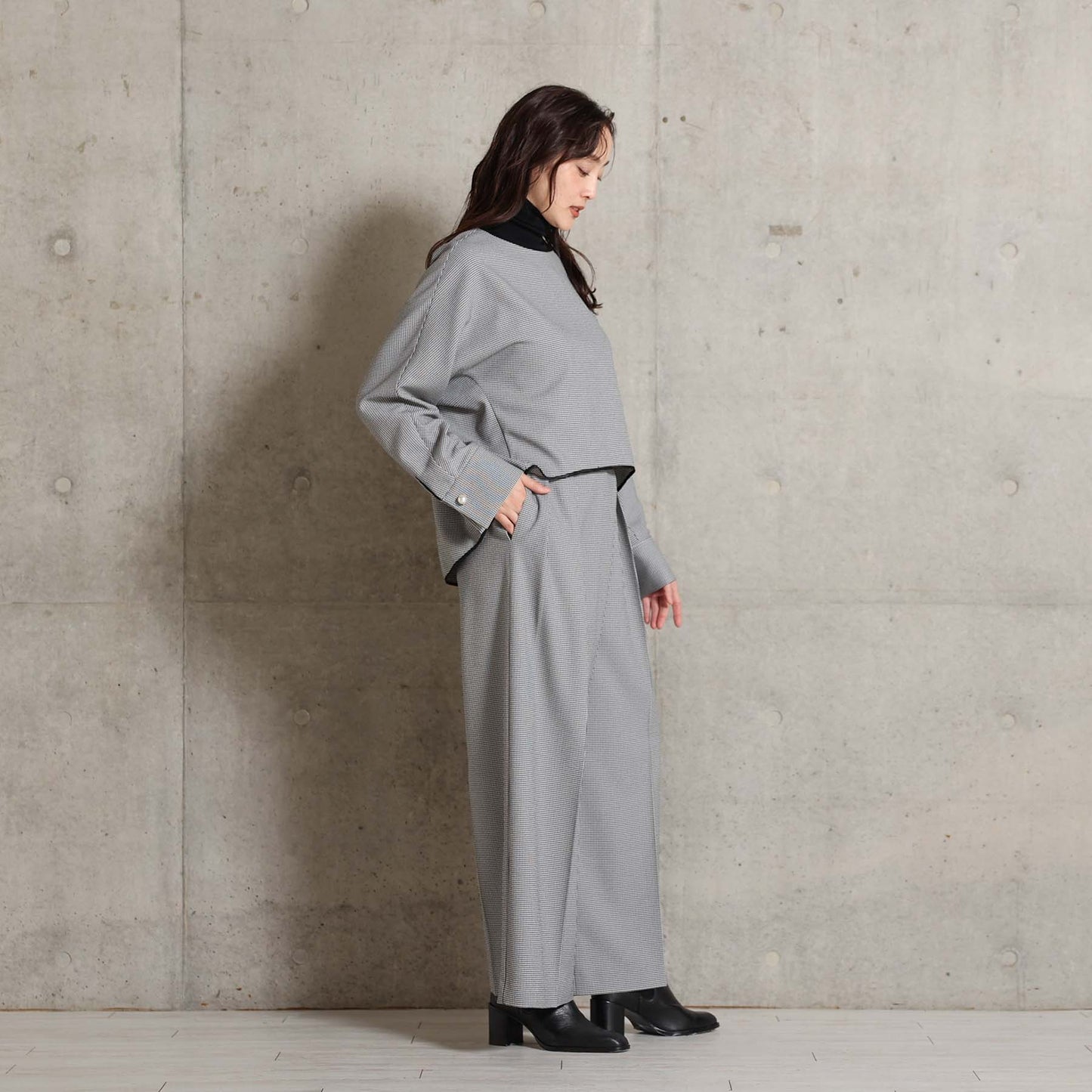 2026AW【10月下旬お届け予定】 F-BL-07H「Technical Houndstooth」Dolman sleeve blouse【全1色】