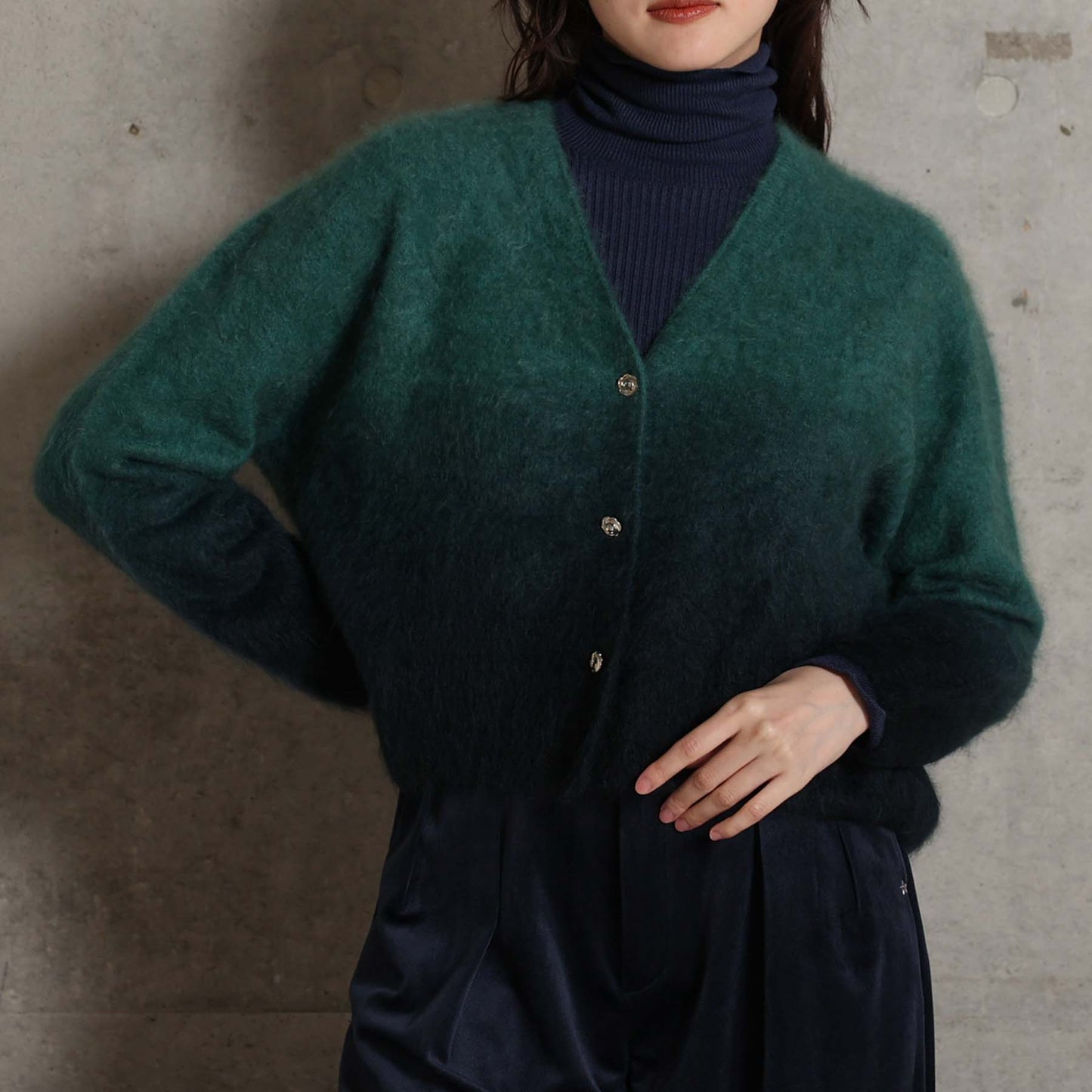 2026AW【10月下旬お届け予定】 F-KN-07「Pure Feather cashmere」V-neck cardigan【全4色】