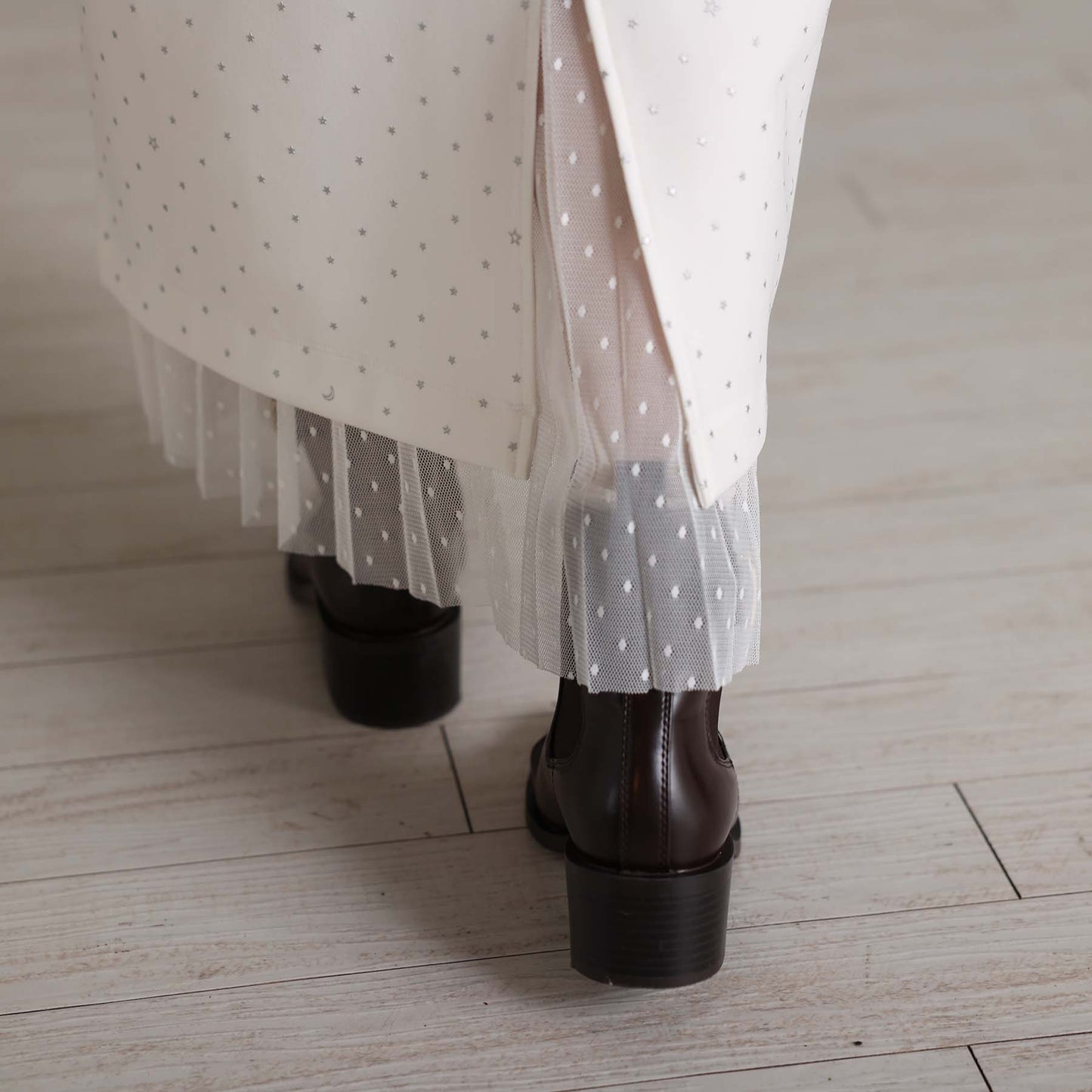 2026AW【9月下旬お届け予定】 F-SK-16「Technical knit&dot tulle」Layered Pleated Skirt【全2色】