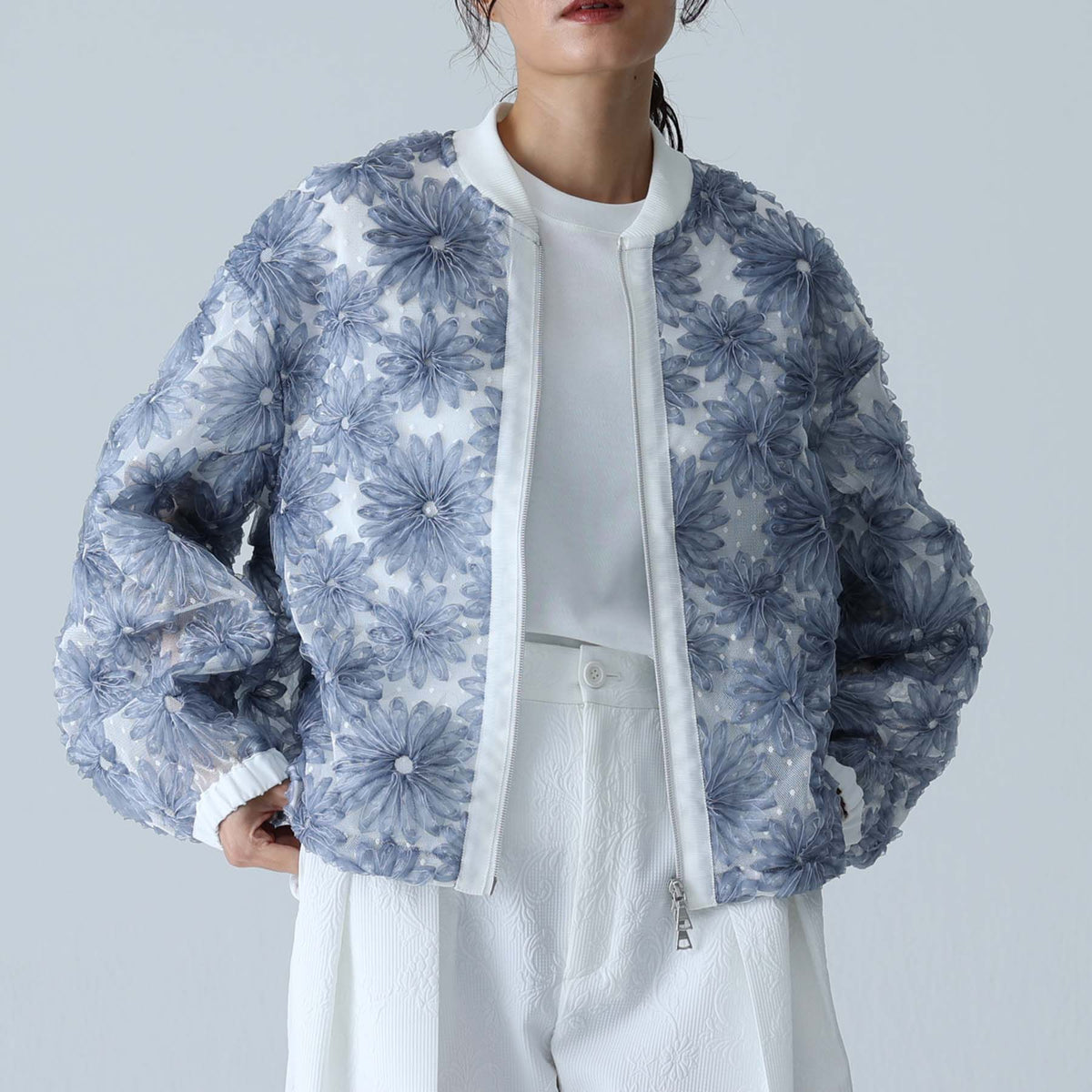 C-BL-83 Robin flower blouse WHITE