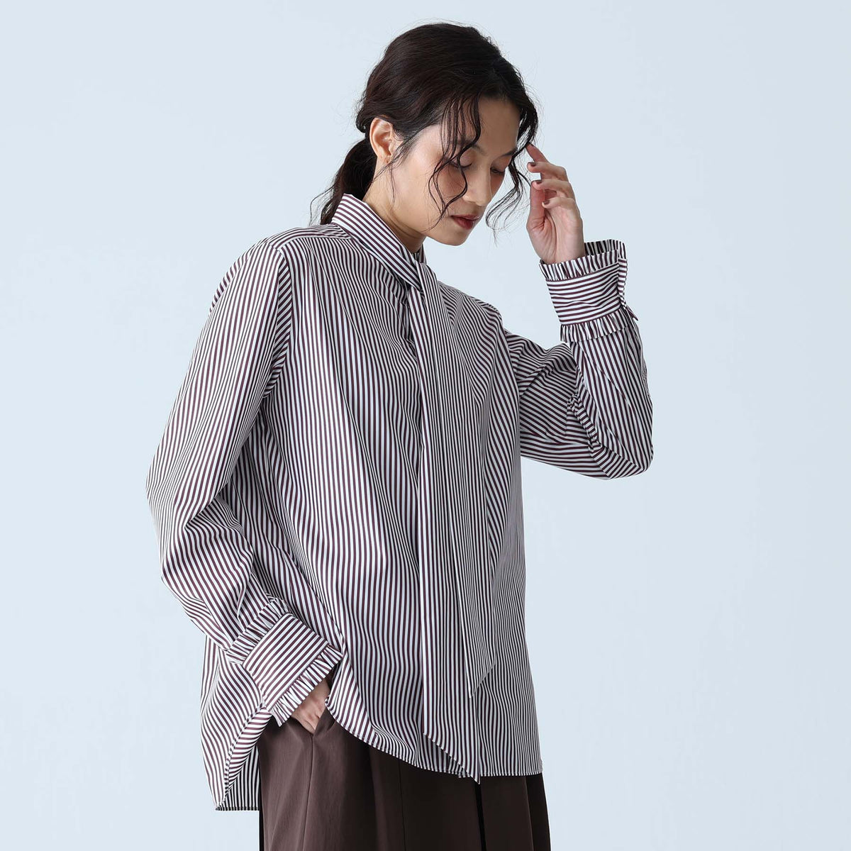 C-BL-83 Robin flower blouse WHITE