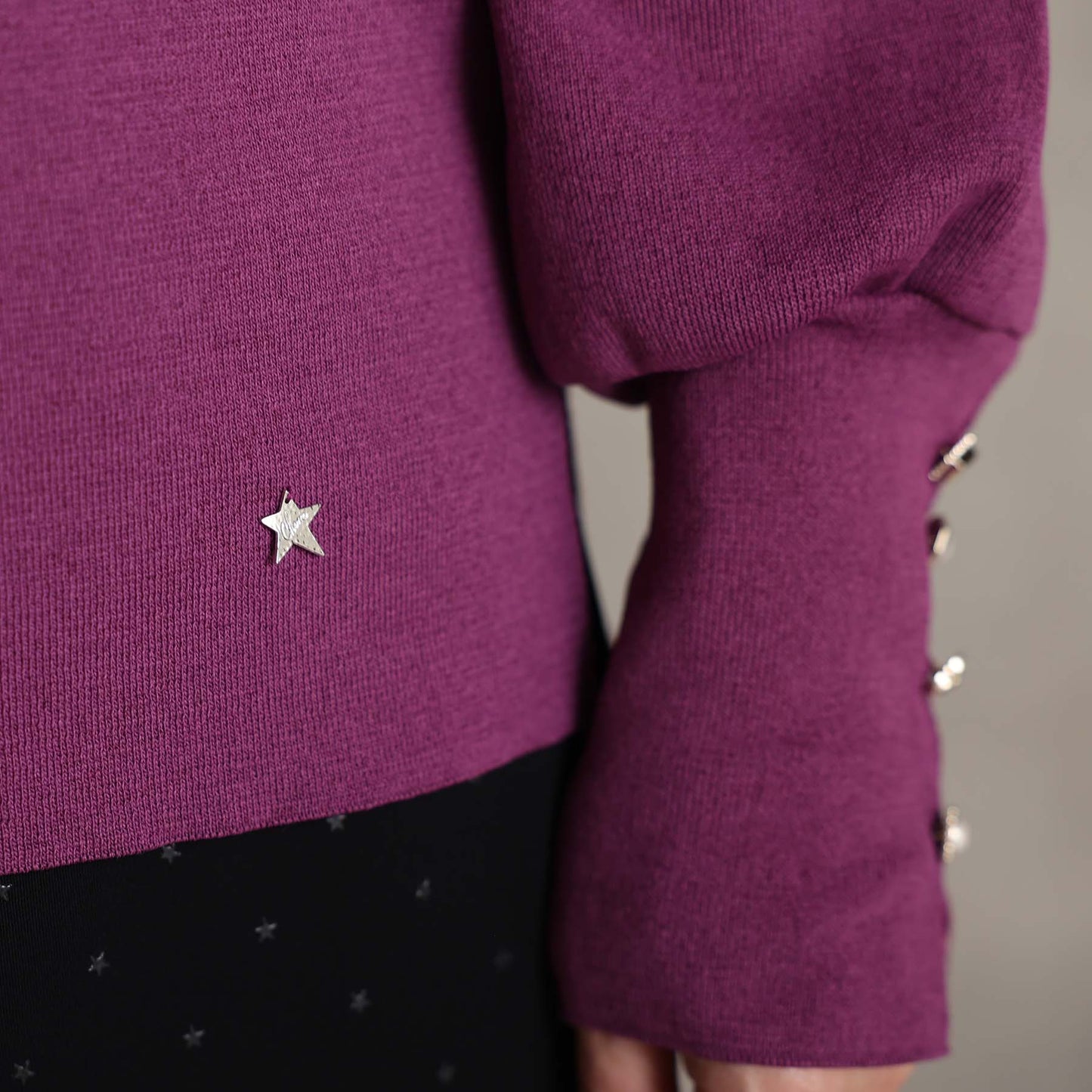 2026AW【10月下旬お届け予定】 F-KN-06C「Earring cuff」Crew-neck knit【全5色】