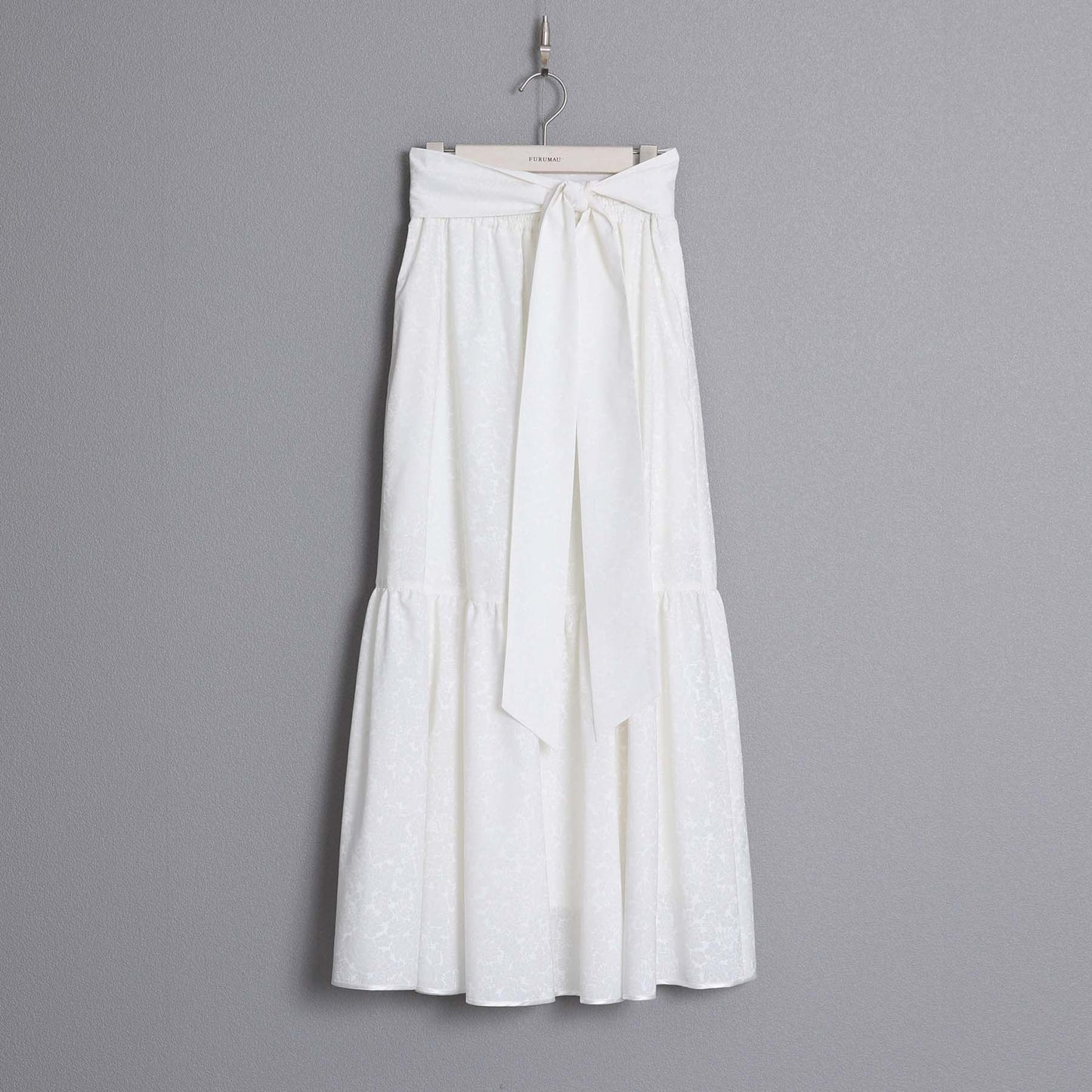 C-BL-83 Robin flower blouse WHITE