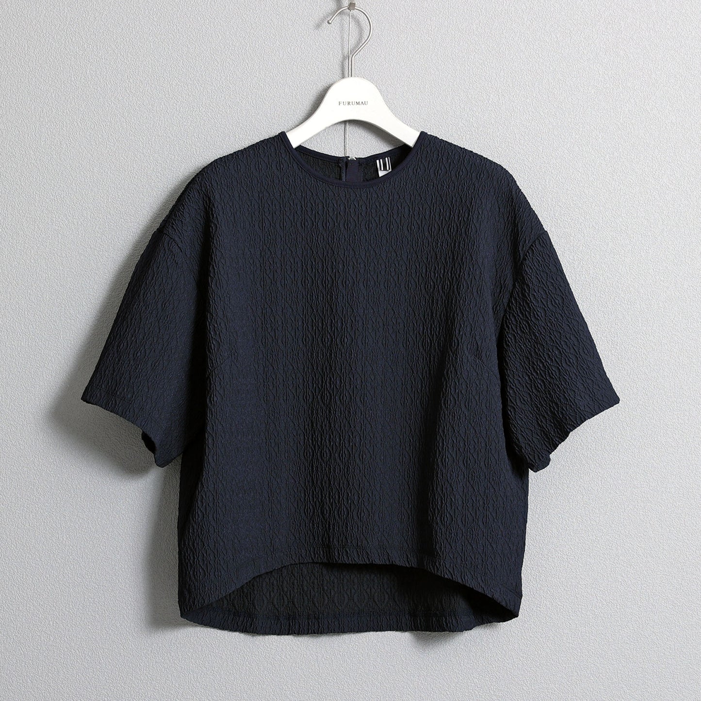 F-BL-06「Jewel Tile」Tee blouse NAVY