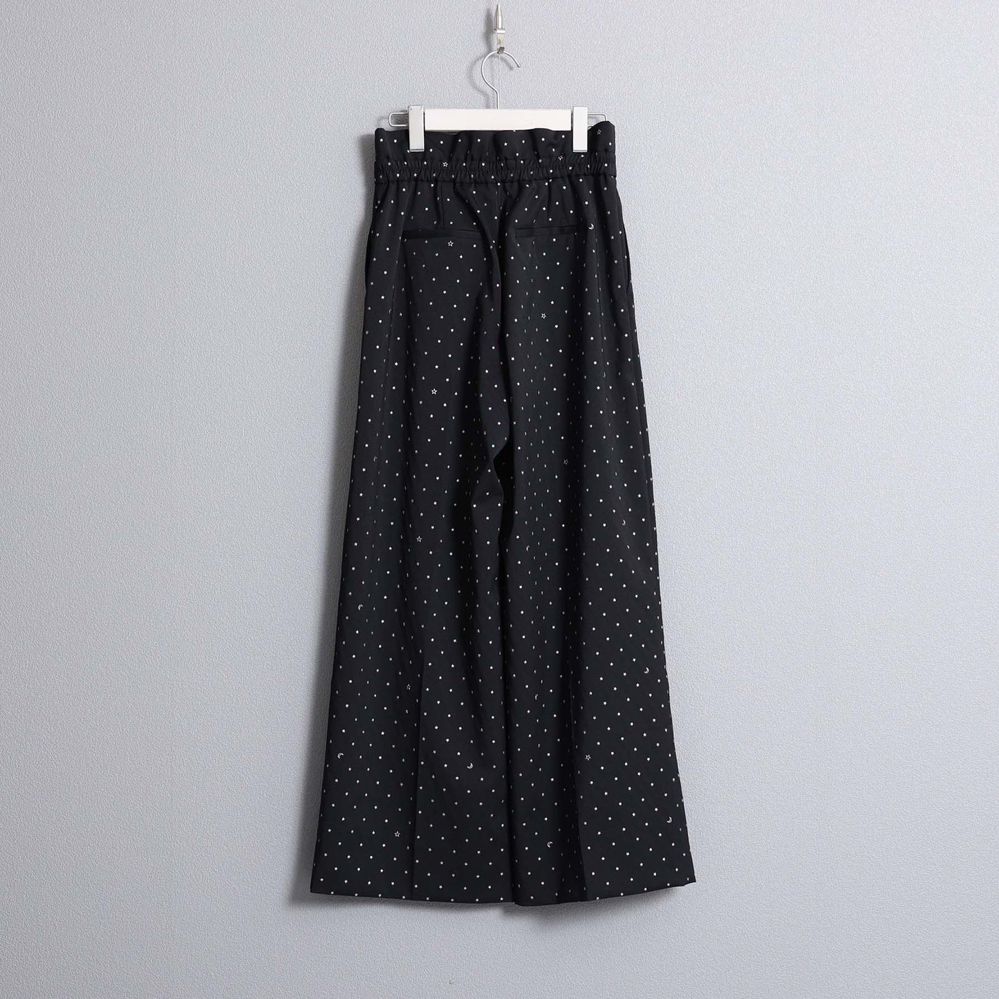 C-BL-83 知更鸟花衬衫 白色