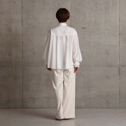 C-BL-83 Robin flower blouse WHITE