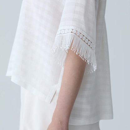 C-BL-83 Robin flower blouse WHITE