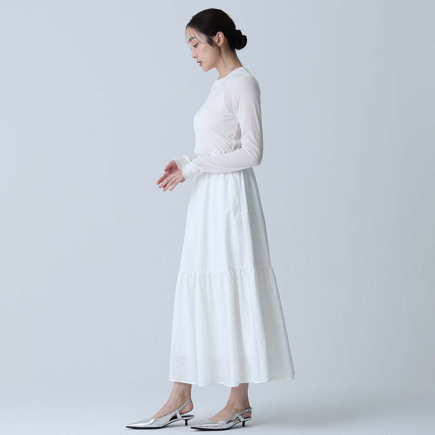 C-BL-83 Robin flower blouse WHITE