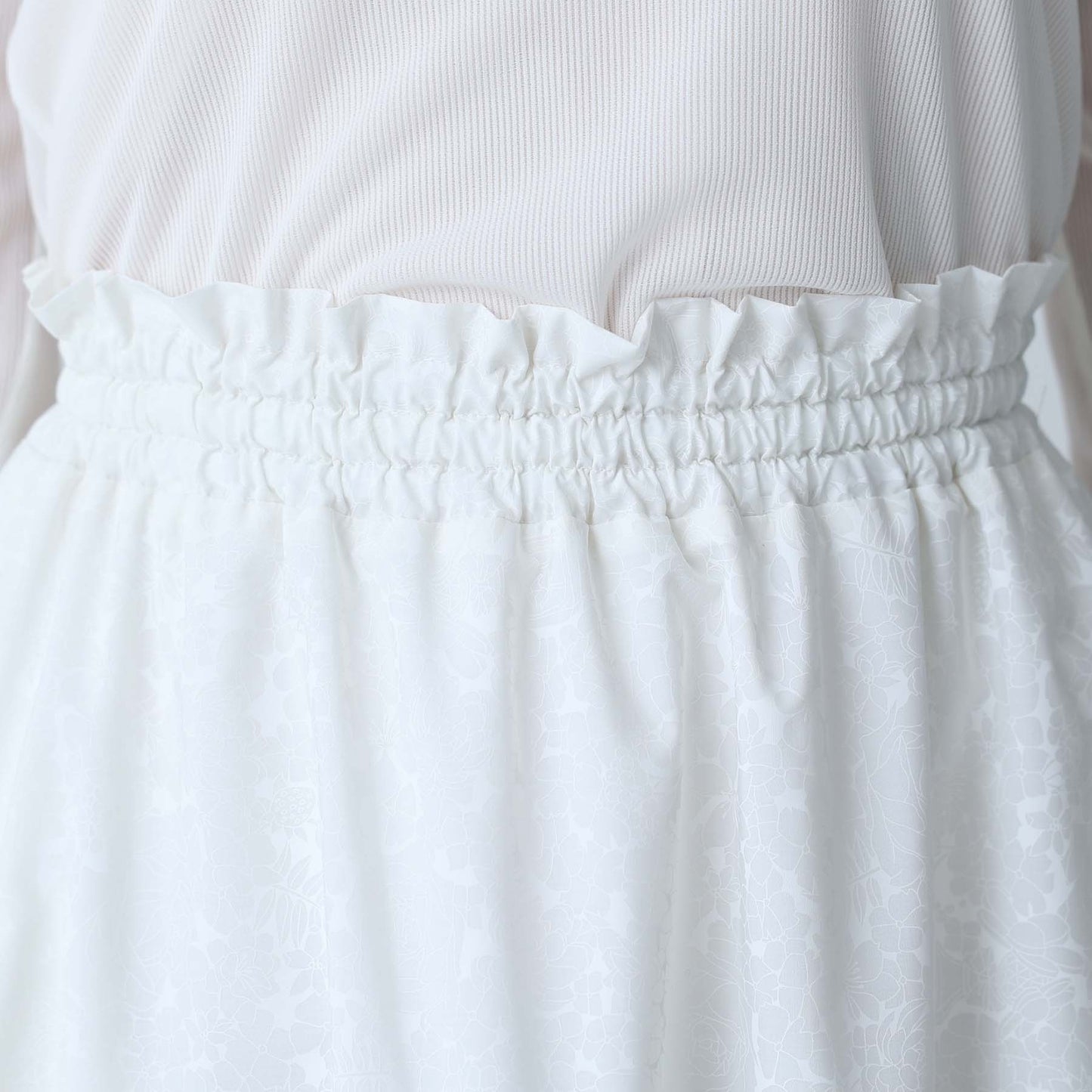 C-BL-83 Robin flower blouse WHITE