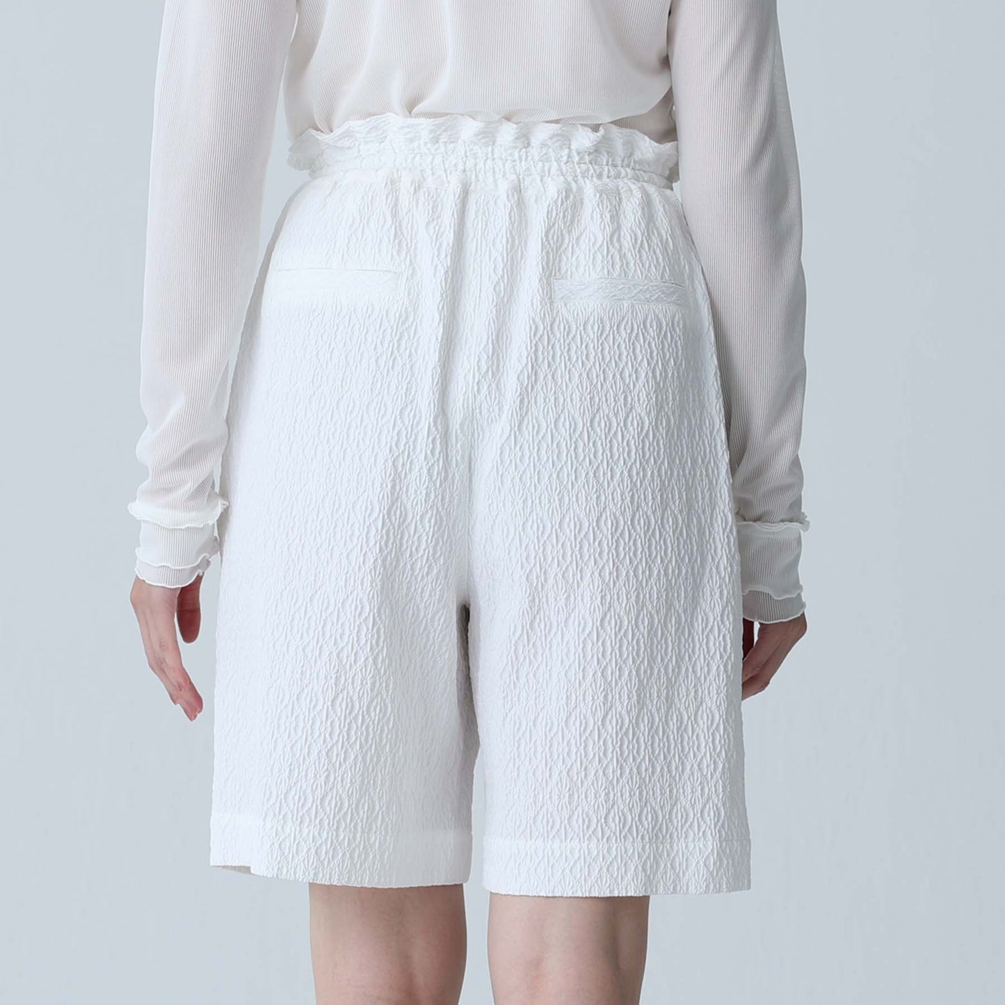 C-BL-83 Robin flower blouse WHITE