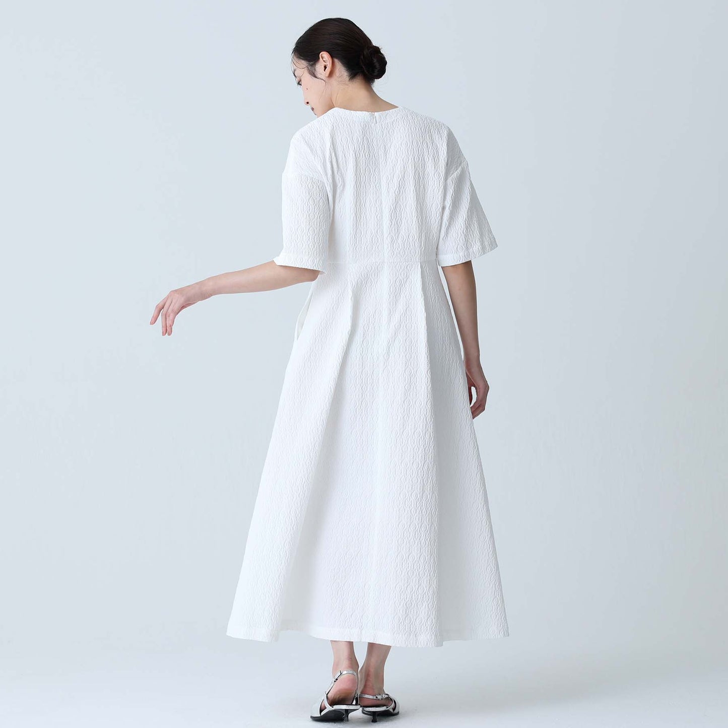 C-BL-83 Robin flower blouse WHITE