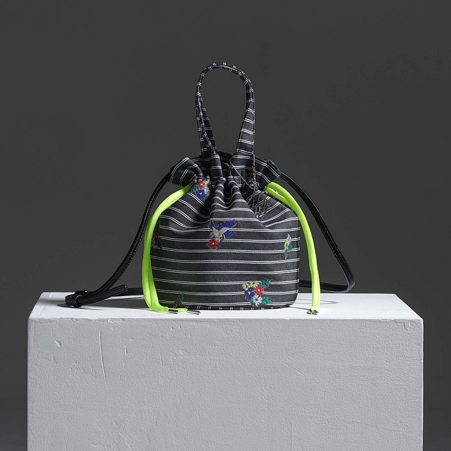 9月上旬～中旬お届け予定F-BG-53「Robin stripe」Lien bucket 【全1色】