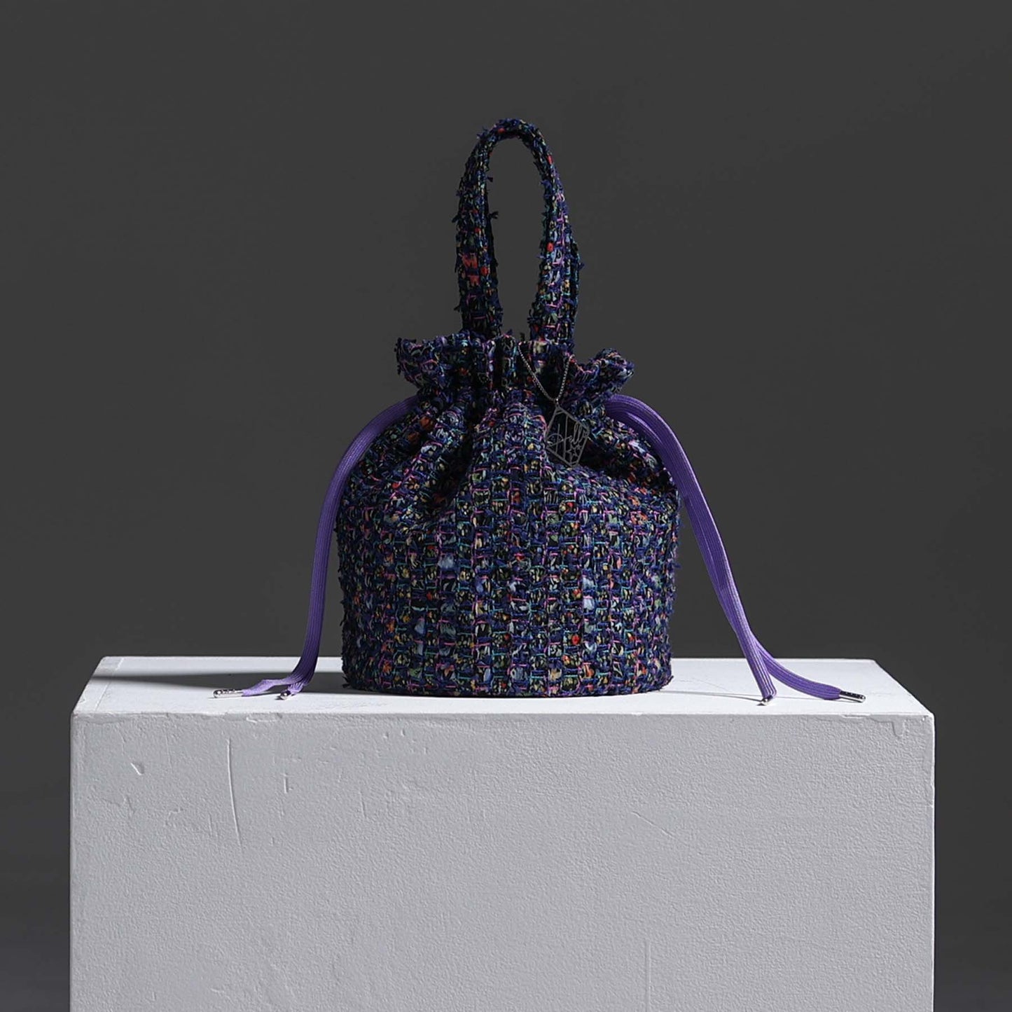 9月上旬～中旬お届け予定F-BG-51「Wreath tweed」Lien bucket 【全2色】