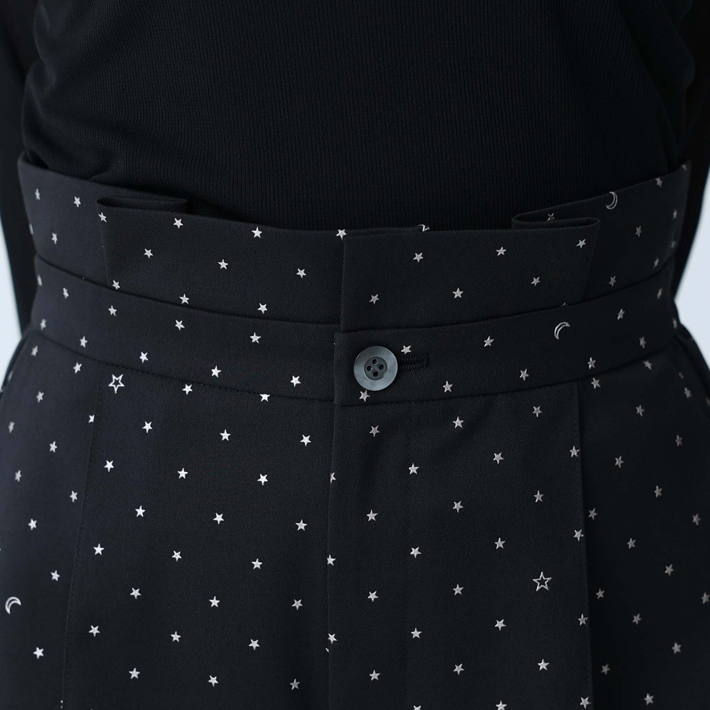 C-BL-83 知更鸟花衬衫 白色