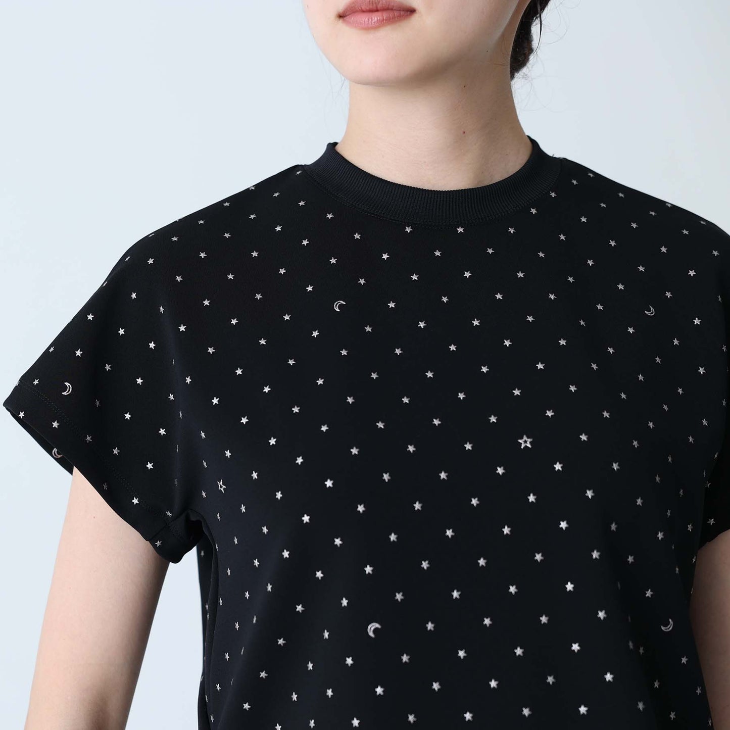 C-BL-83 Robin flower blouse WHITE