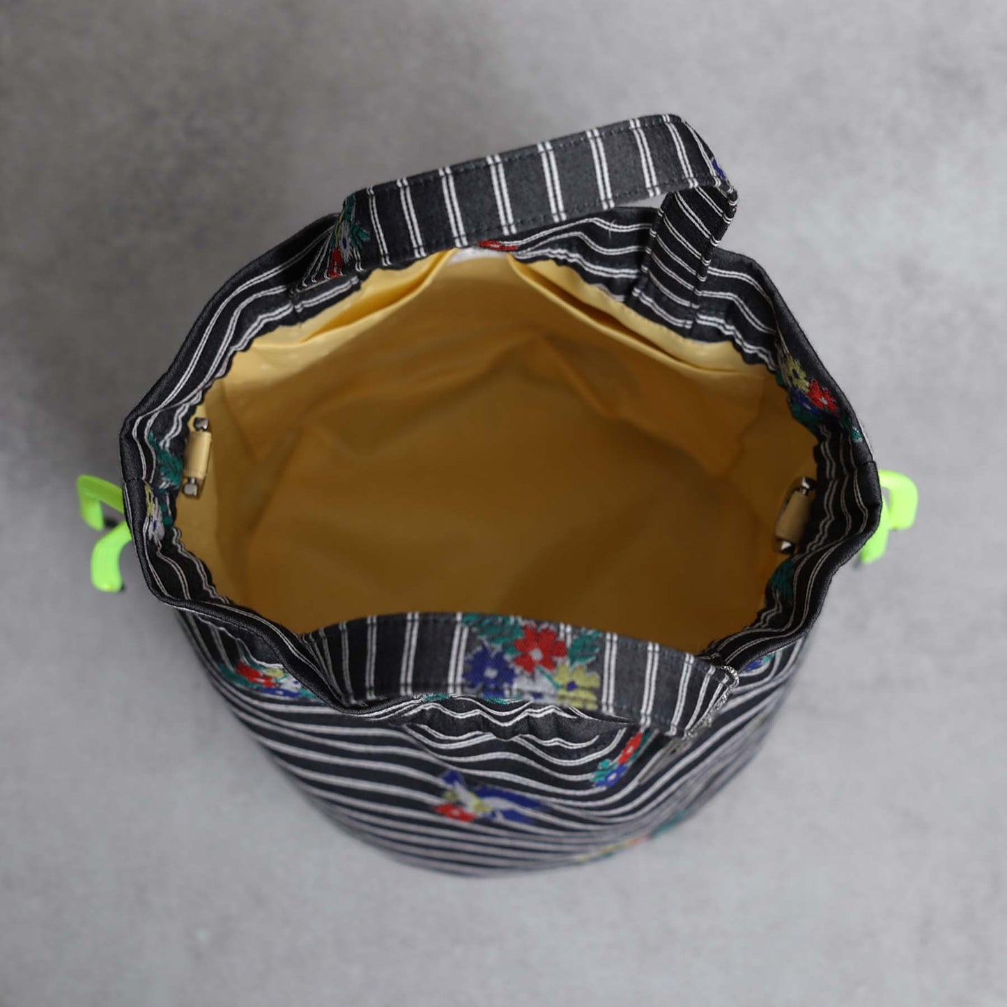 9月上旬～中旬お届け予定F-BG-53「Robin stripe」Lien bucket 【全1色】
