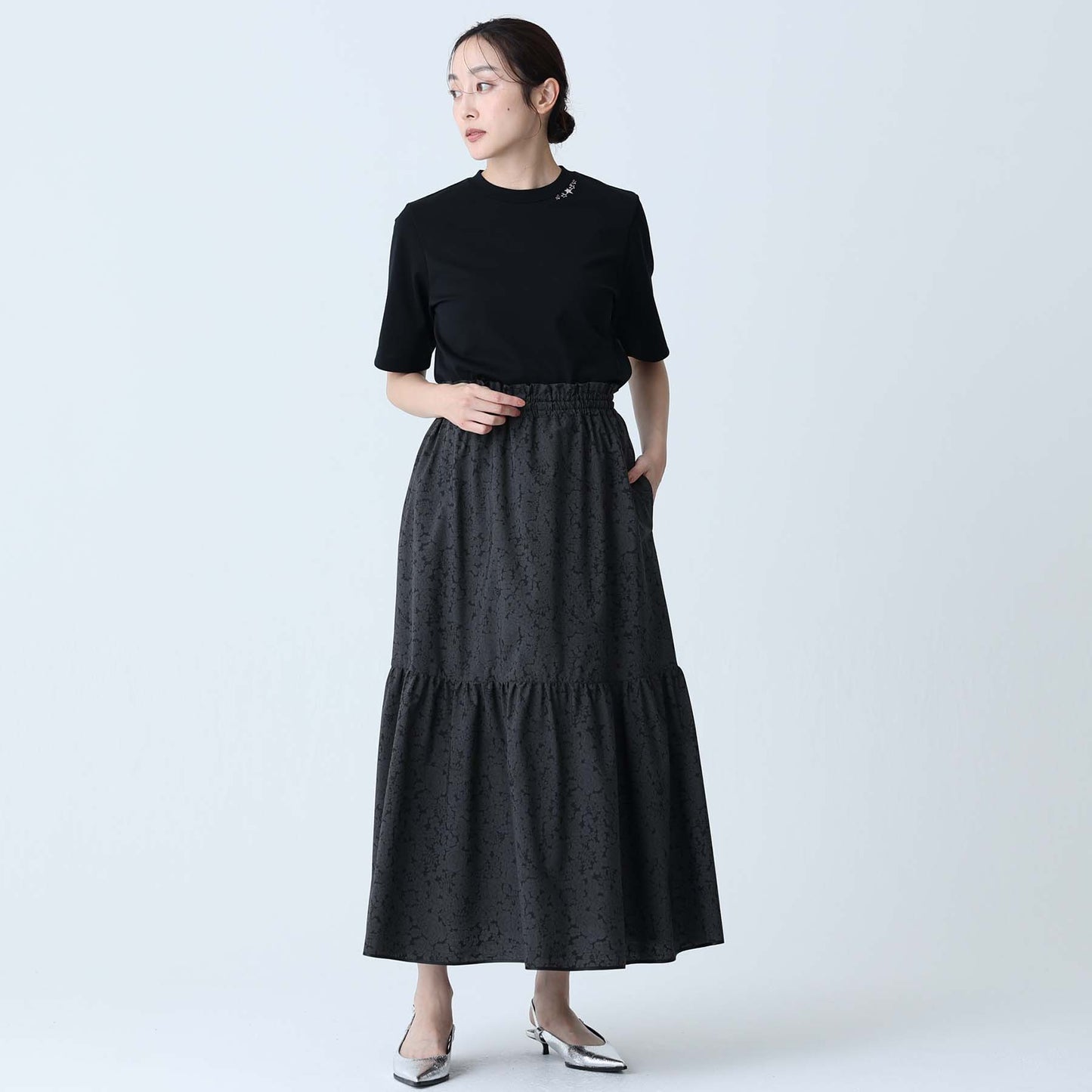 C-BL-83 Robin flower blouse WHITE