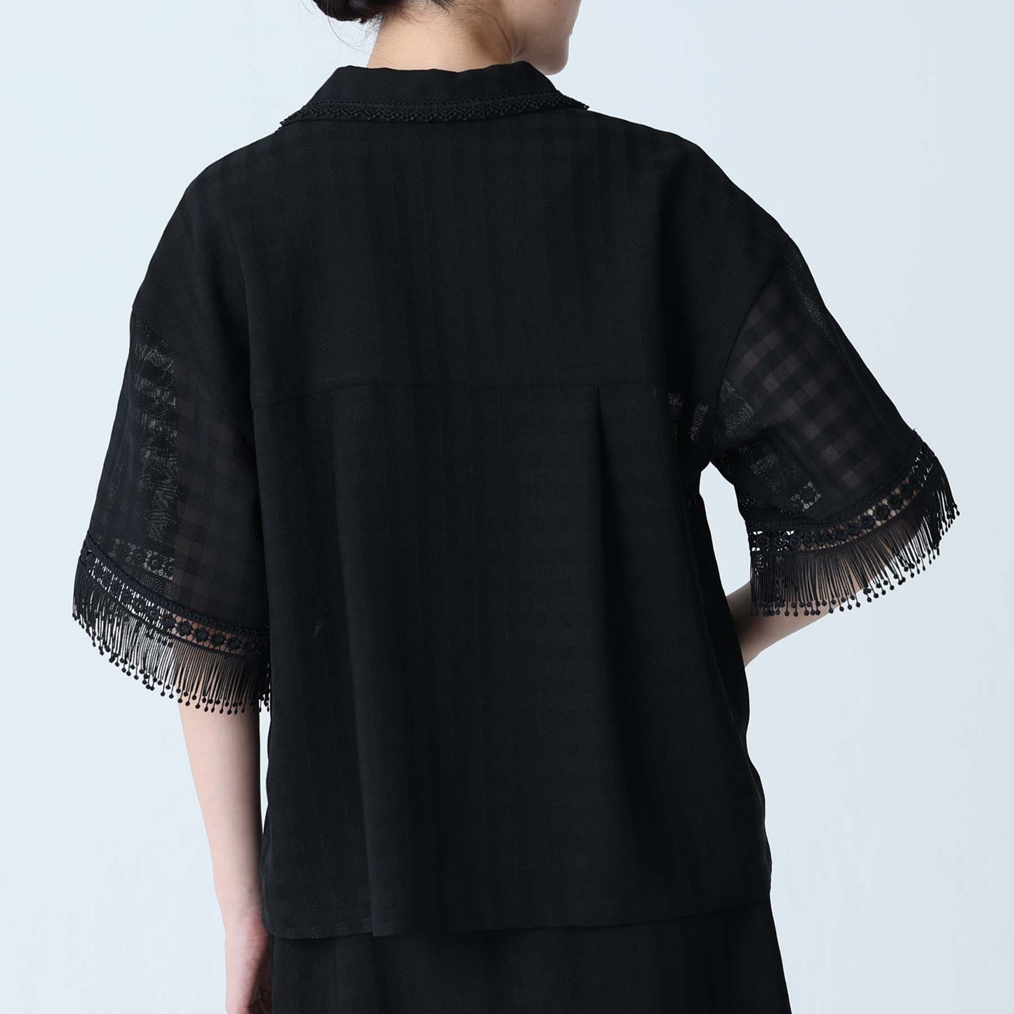 C-BL-83 Robin flower blouse WHITE