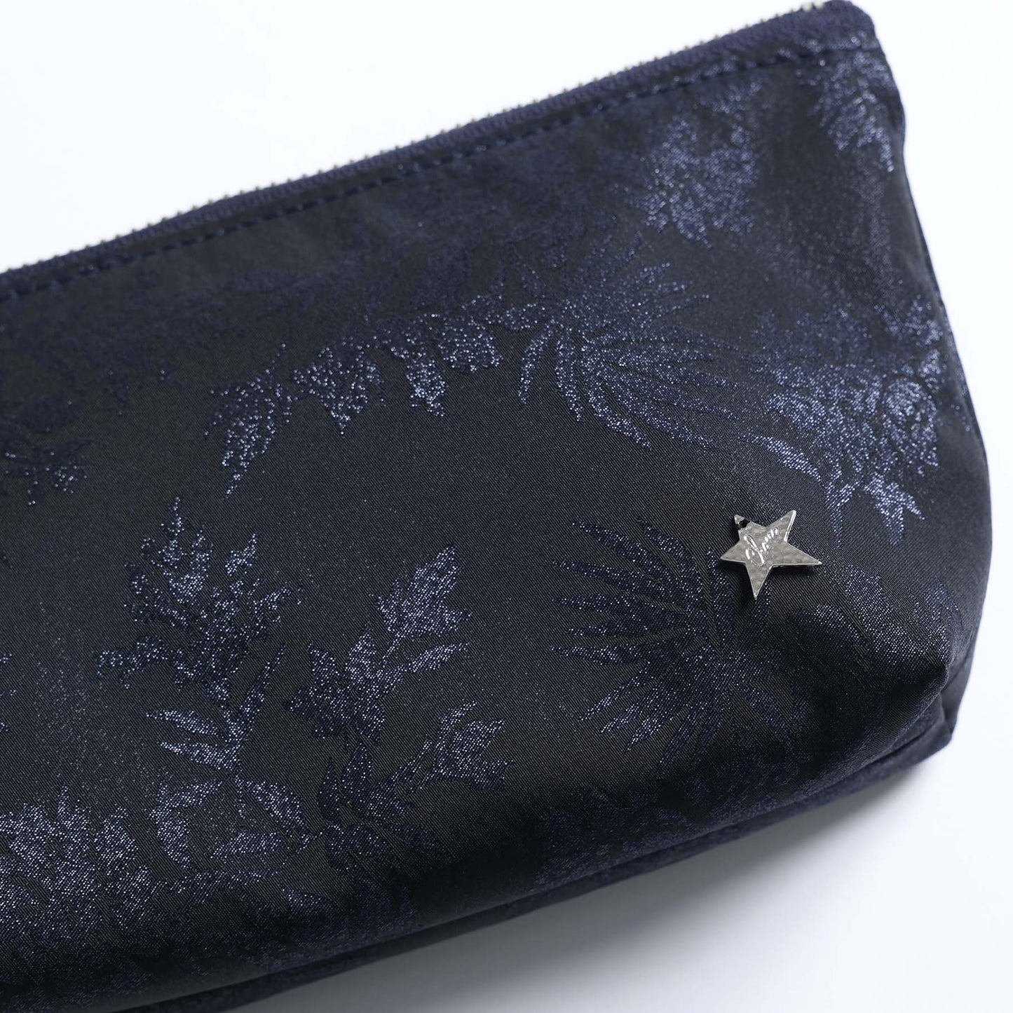 C-BG-101 Expected delivery mid to late June 『The Secret Garden』 Big tote BLACK