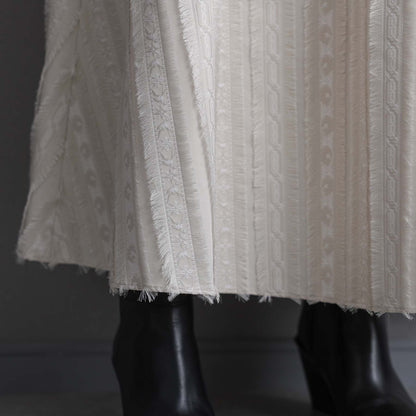 C-BL-83 知更鸟花衬衫 白色