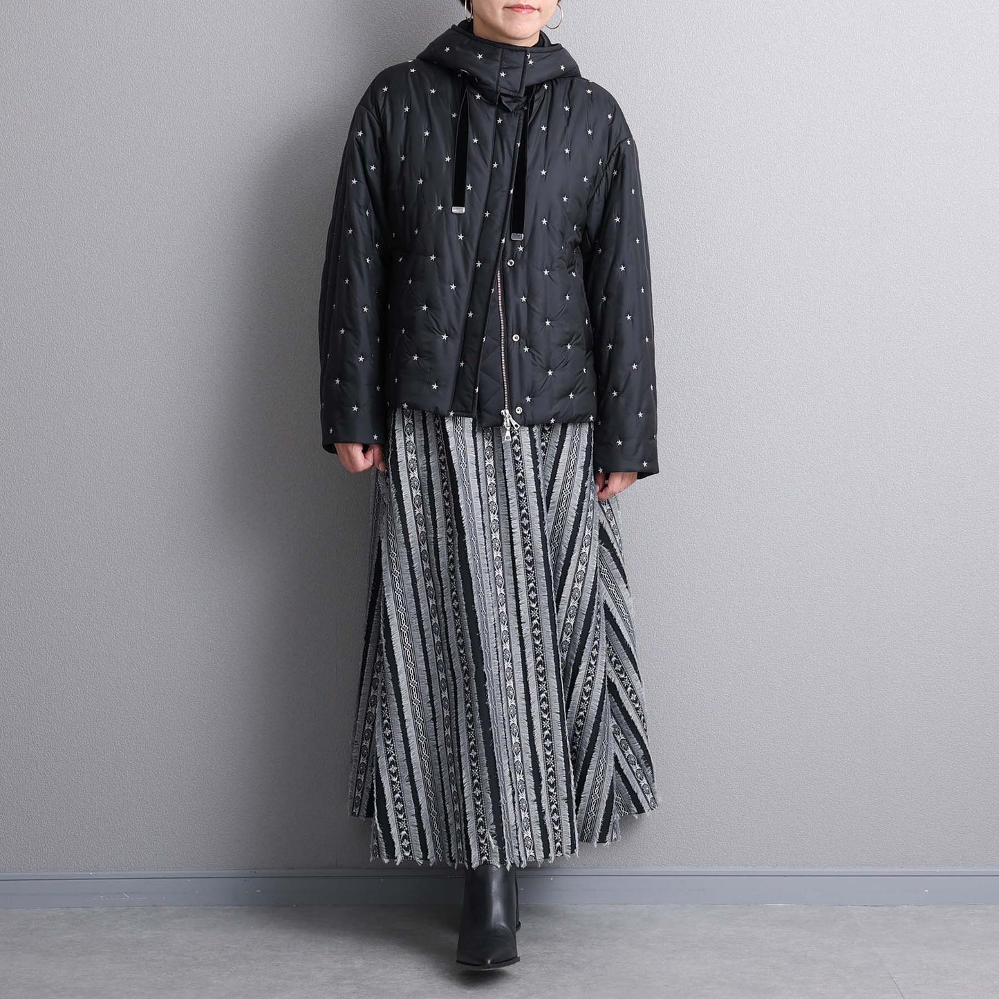 C-BL-83 知更鸟花衬衫 白色