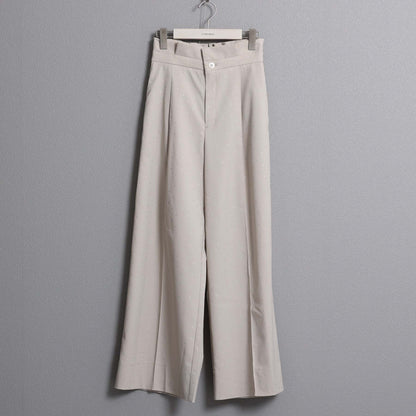 C-BL-83 知更鸟花衬衫 白色