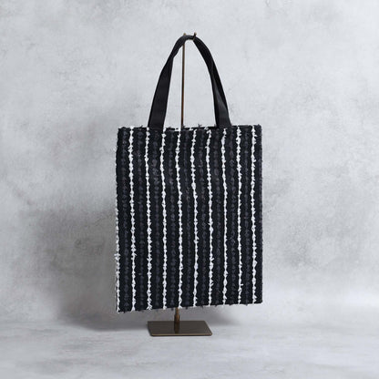 C-BG-101 Expected delivery mid to late June 『The Secret Garden』 Big tote BLACK