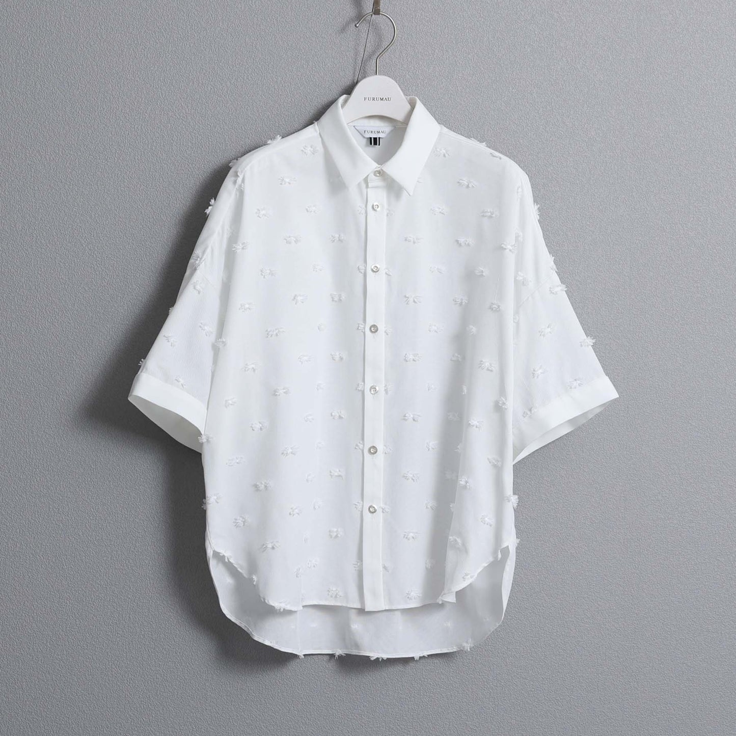 C-BL-83 Robin flower blouse WHITE