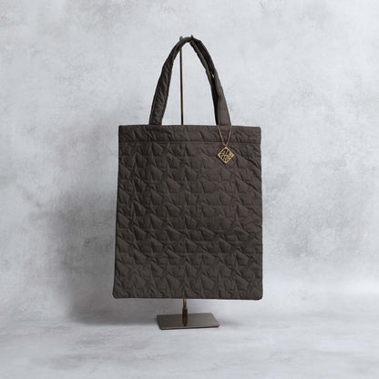 C-BG-11「Stella quilt（裏地なしキルティング）」Tote Bag NAVY&KHAKI