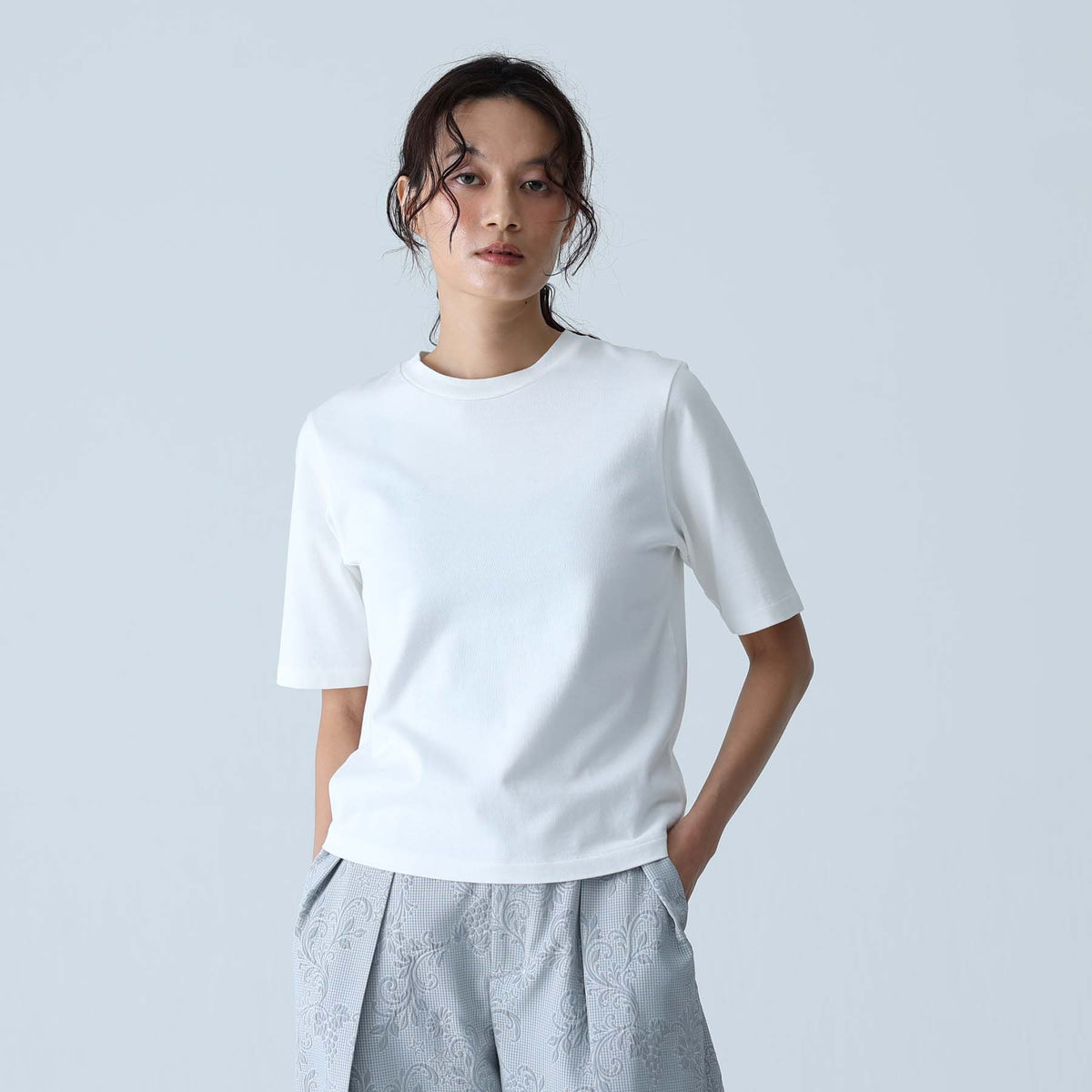 C-BL-83 Robin flower blouse WHITE