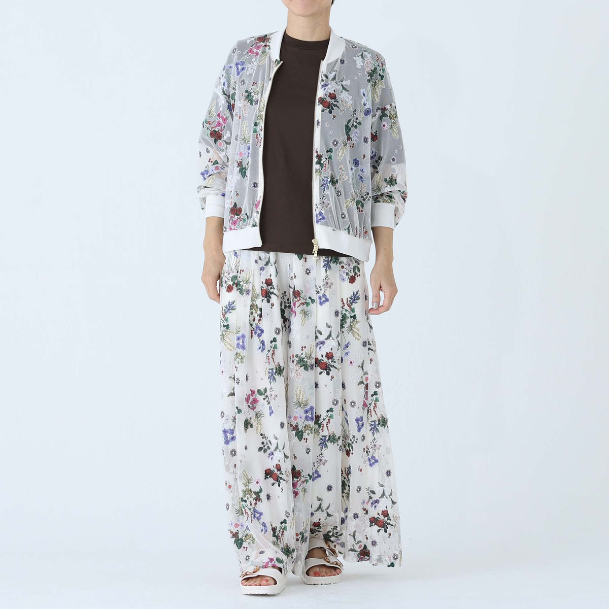C-BL-83 Robin flower blouse WHITE