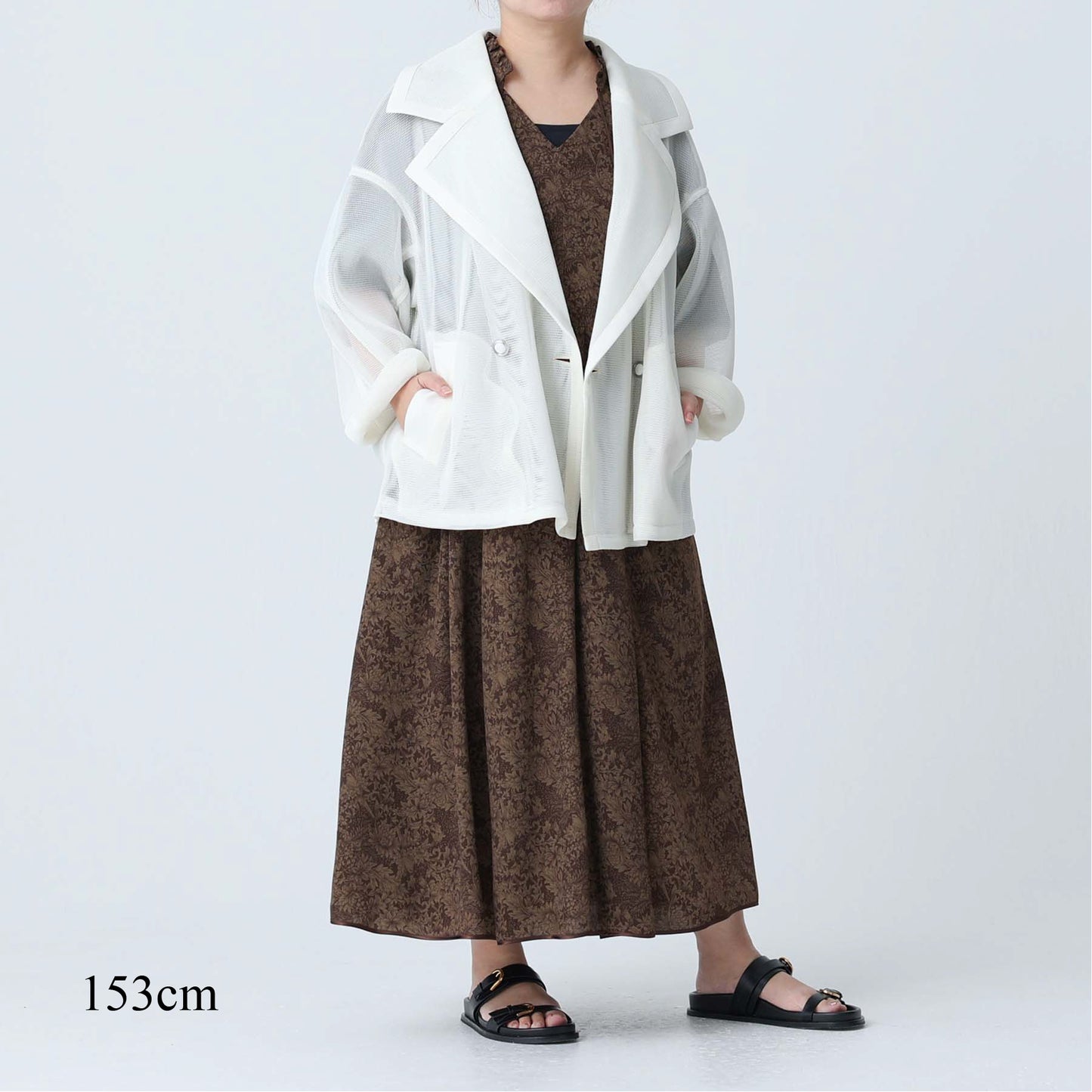 C-BL-83 知更鸟花衬衫 白色