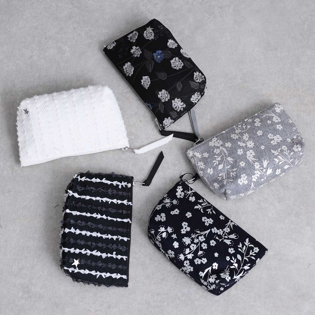 C-AC-15「frozen flower」pouch jouet【全2色】
