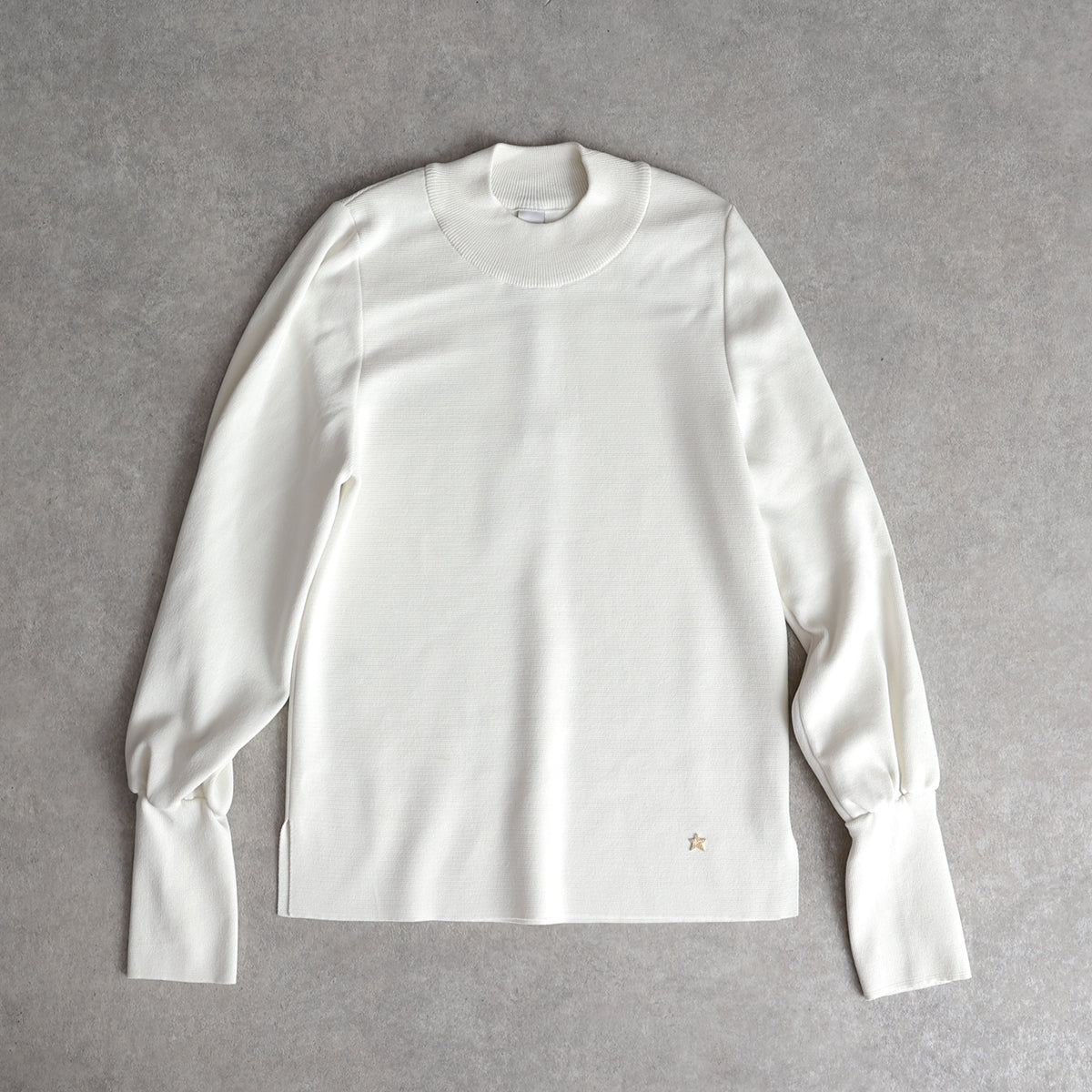 C-BL-83 知更鸟花衬衫 白色