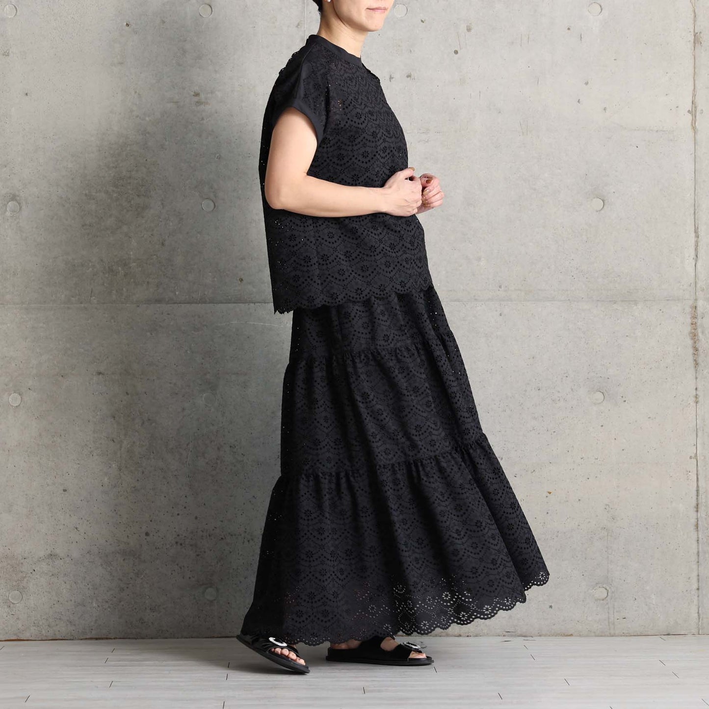 C-SK-134「The Secret Garden」Tiered long skirt BLACK