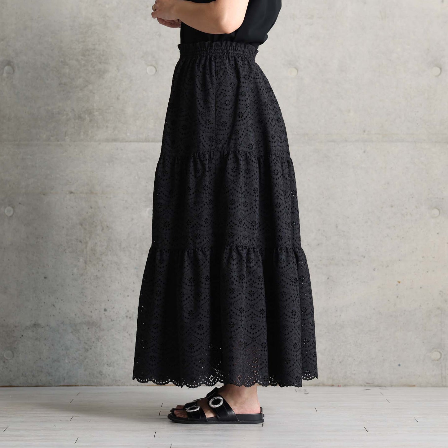 C-SK-134「The Secret Garden」Tiered long skirt BLACK