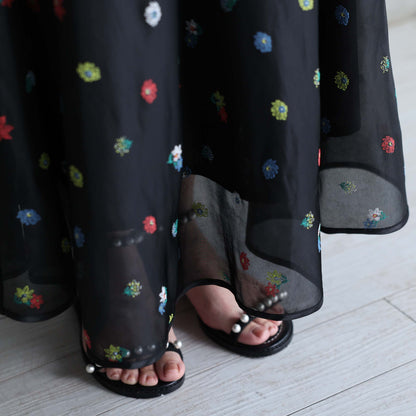 7月下旬お届け予定 C-SK-137「Robin flower sheer knit」Long skirt BLACK
