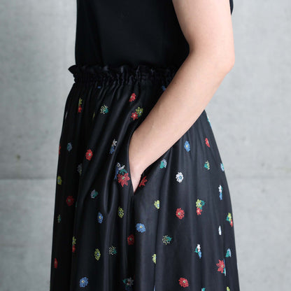 7月下旬お届け予定 C-SK-137「Robin flower sheer knit」Long skirt BLACK