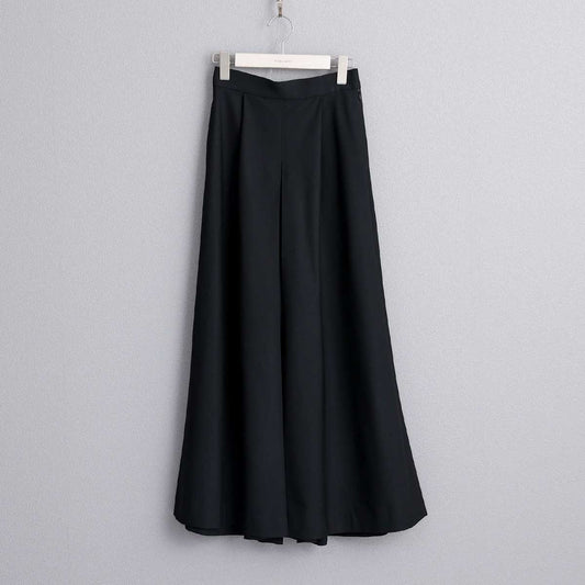 C-BL-83 知更鸟花衬衫 白色