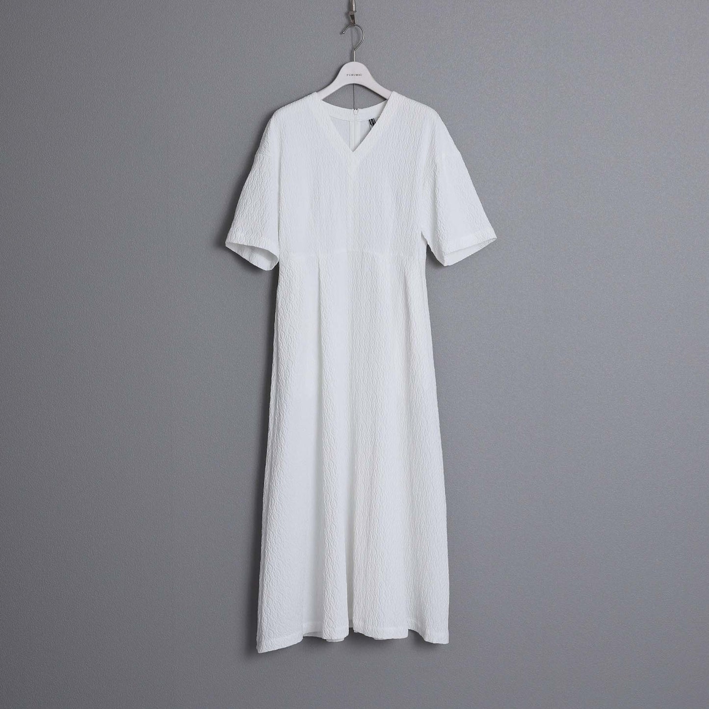 C-BL-83 Robin flower blouse WHITE