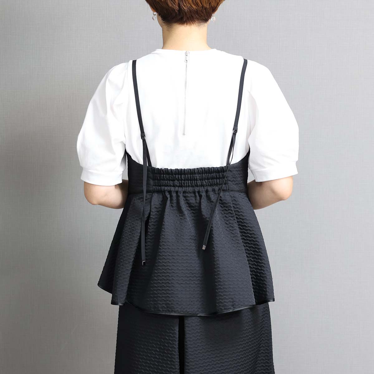 C-BL-77「Stella matelasse」Peplum camisole BLACK