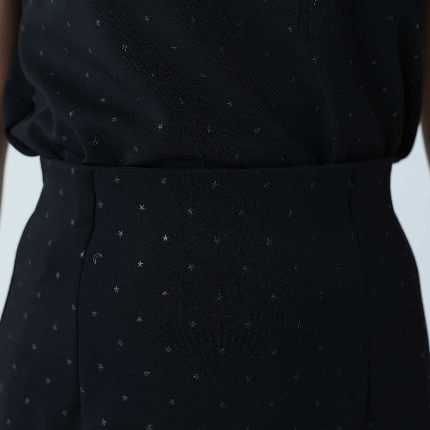 C-BL-83 Robin flower blouse WHITE