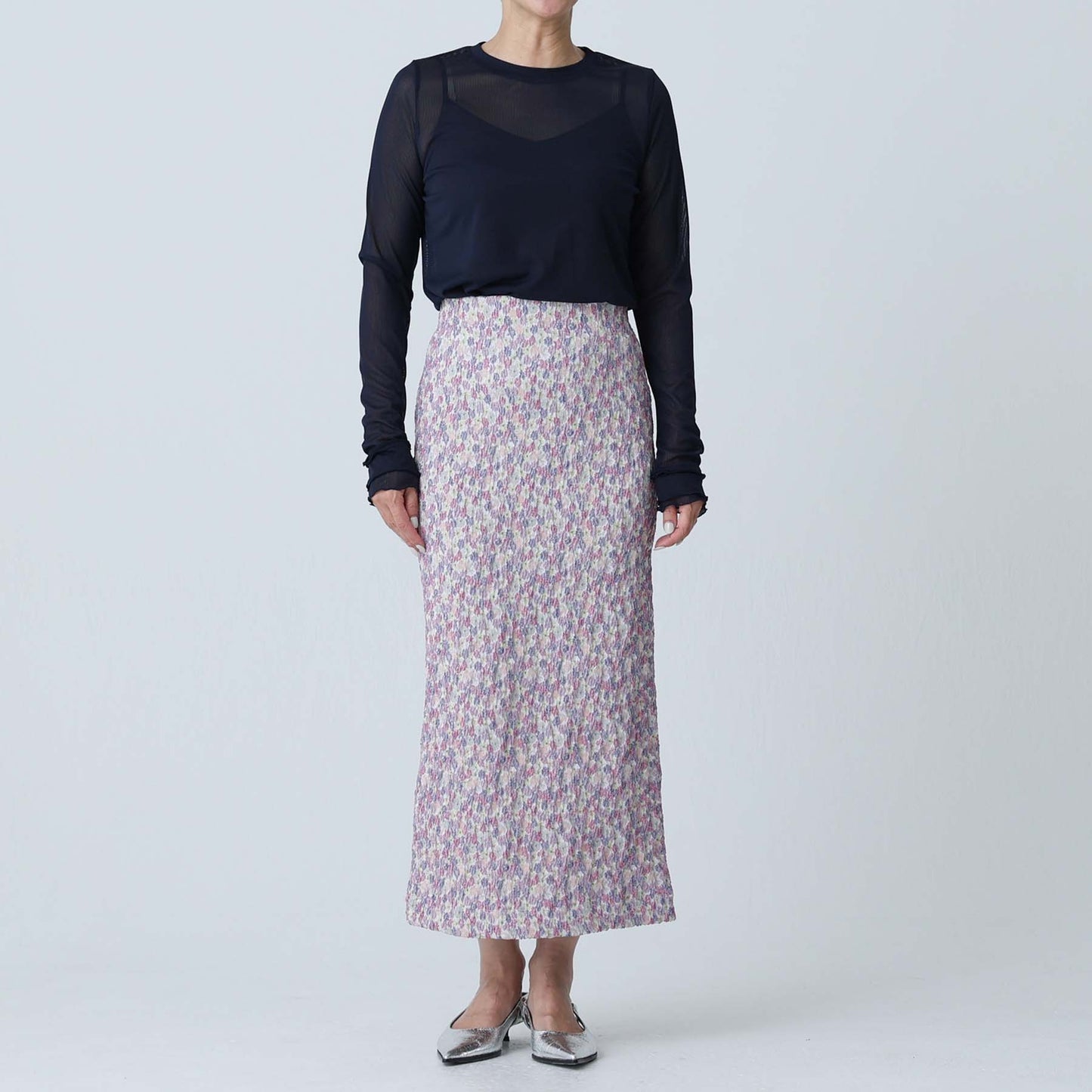 C-BL-83 知更鸟花衬衫 白色