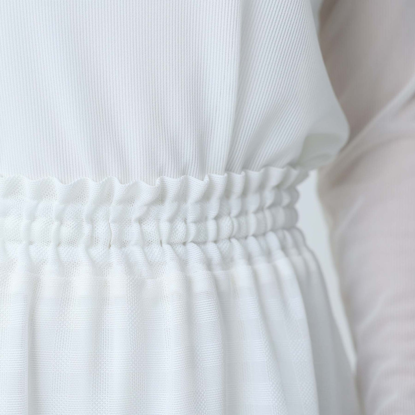 C-BL-83 Robin flower blouse WHITE