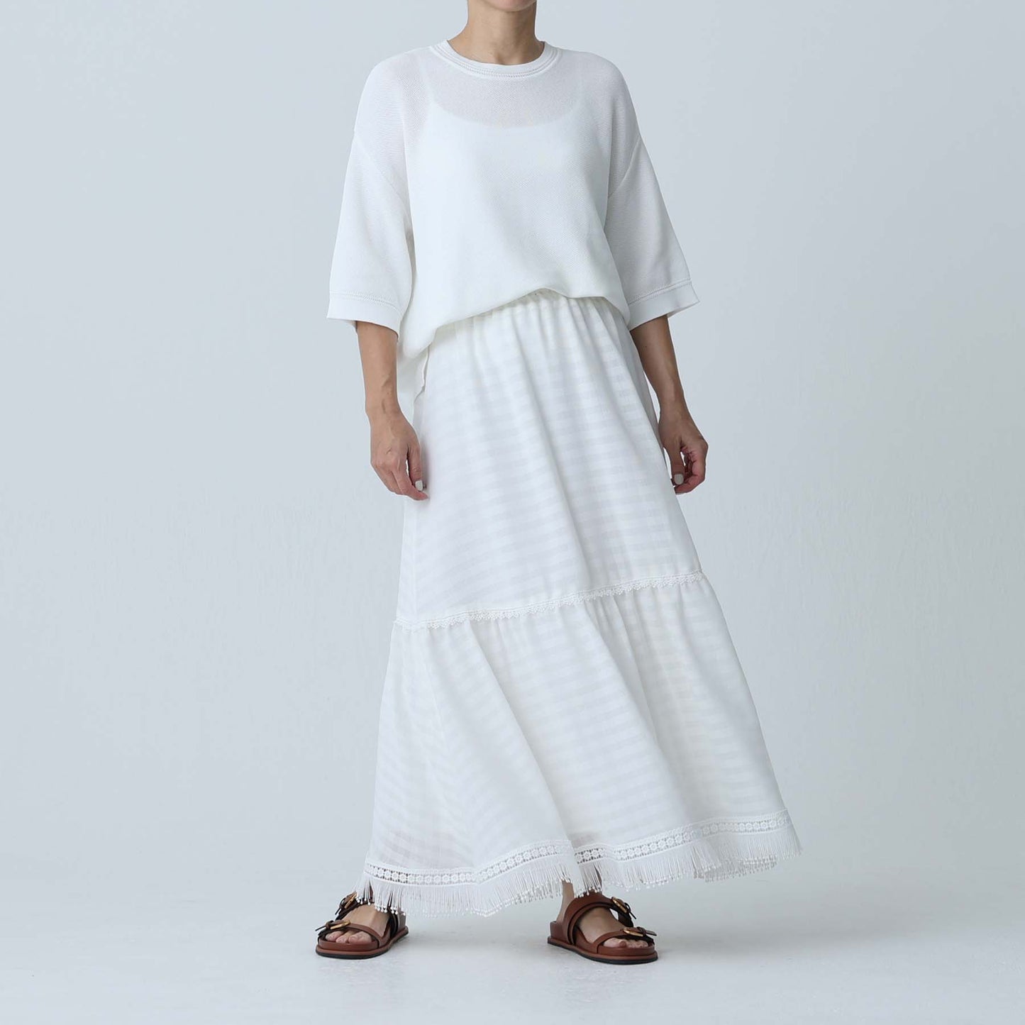 C-BL-83 Robin flower blouse WHITE